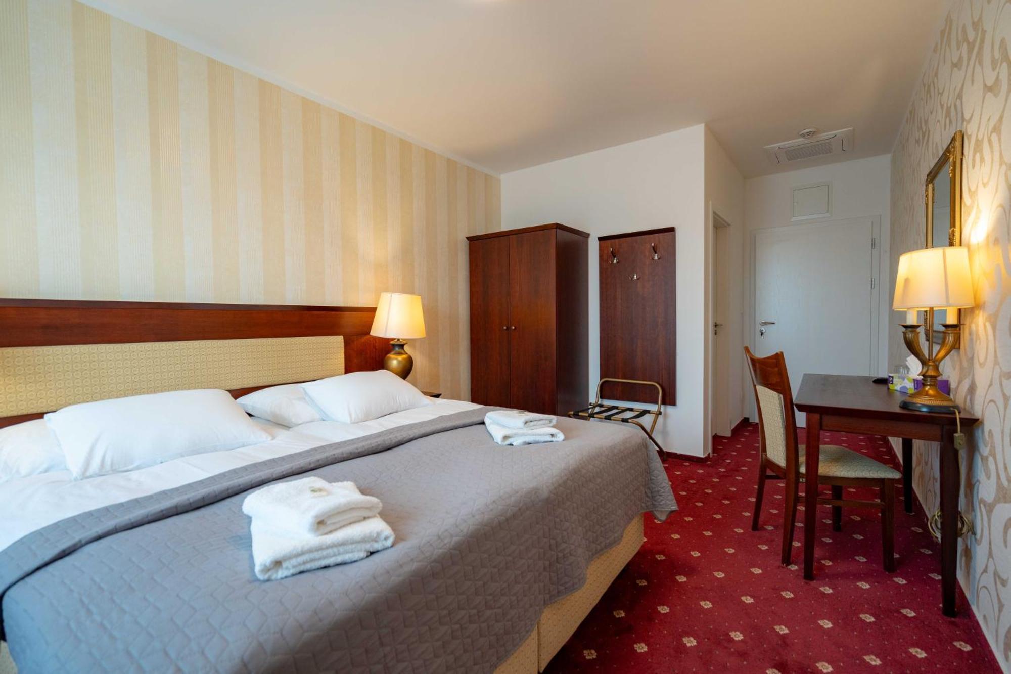 Hotel Volf Přeštice 외부 사진