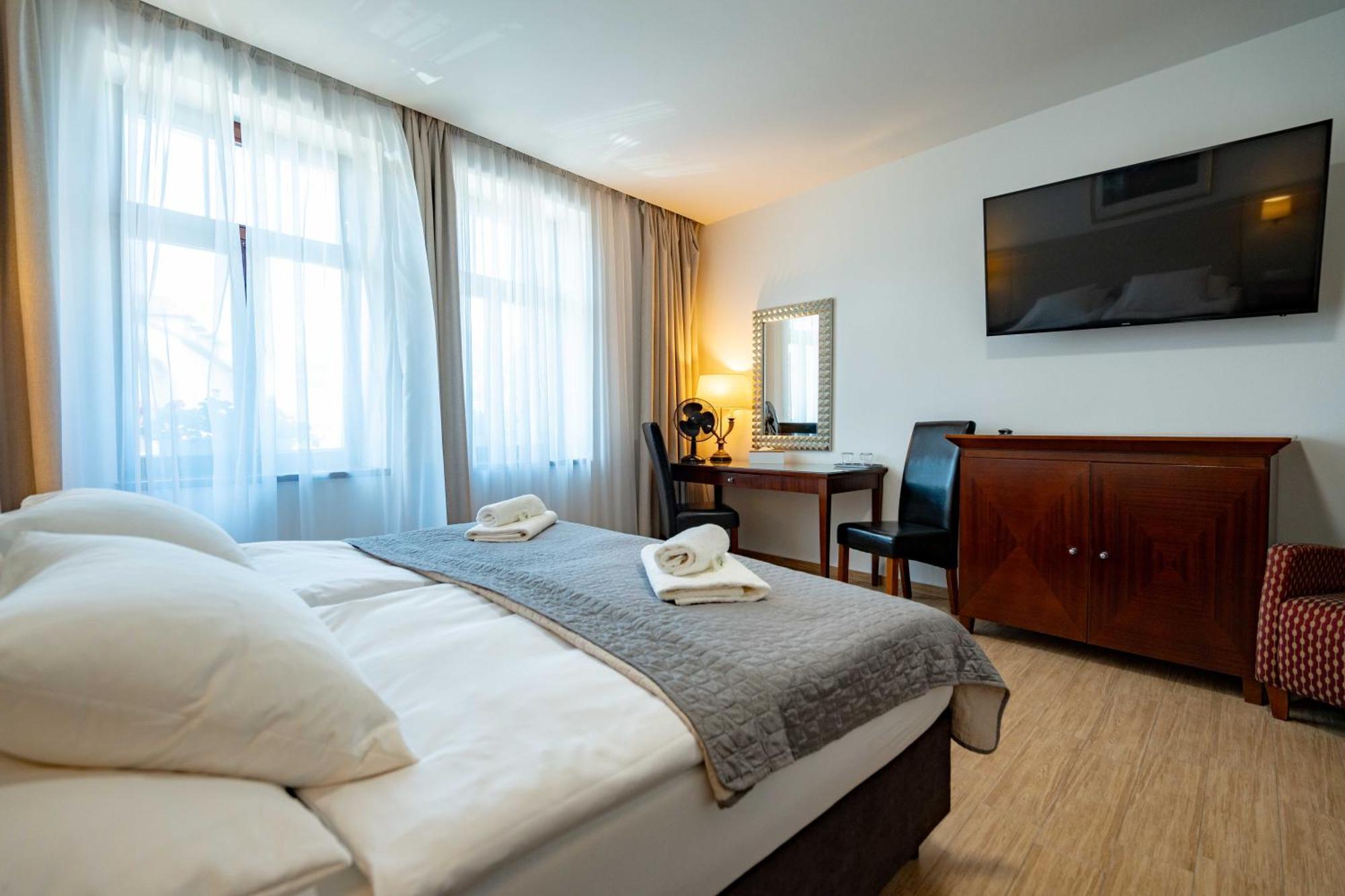 Hotel Volf Přeštice 외부 사진